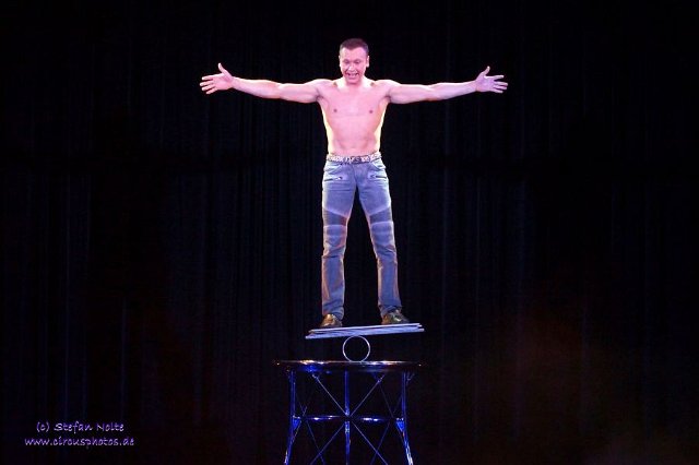 0197NTH2013(c)Stefan Nolte www.circusphotos.de resized